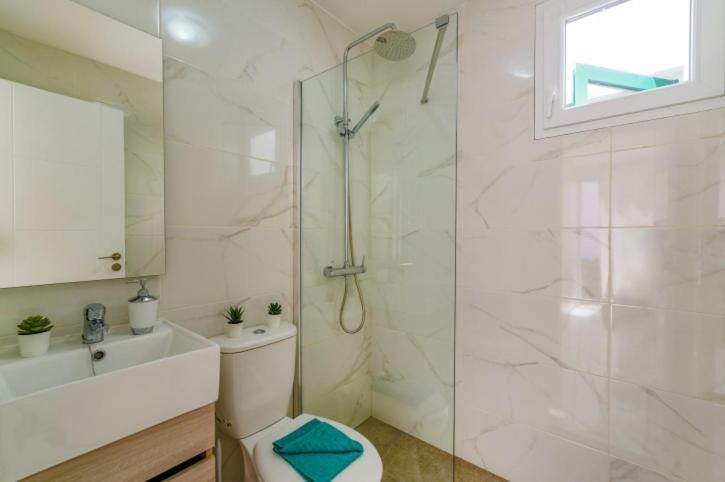 Spacious Private Villa & Private Heated Pool - Villa Sunshine 科斯塔特吉塞 外观 照片